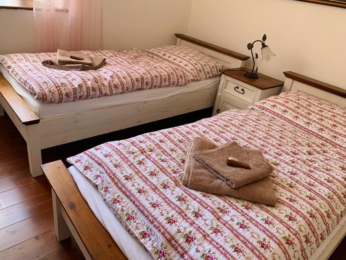 Zamek Mokrosuky Ngoại thất bức ảnh